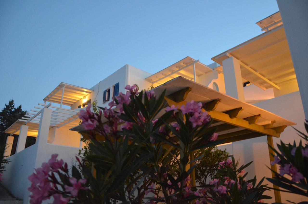 Caeli Paros By Kostas & Joanna Studios Logaras Exterior foto